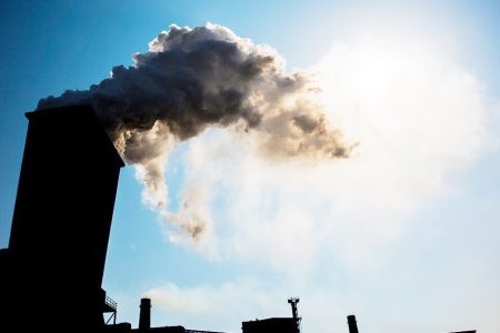 آلودگی شدید واحد کُک‌سازی ذوب‌آهن پیگیری قضایی می‌شود